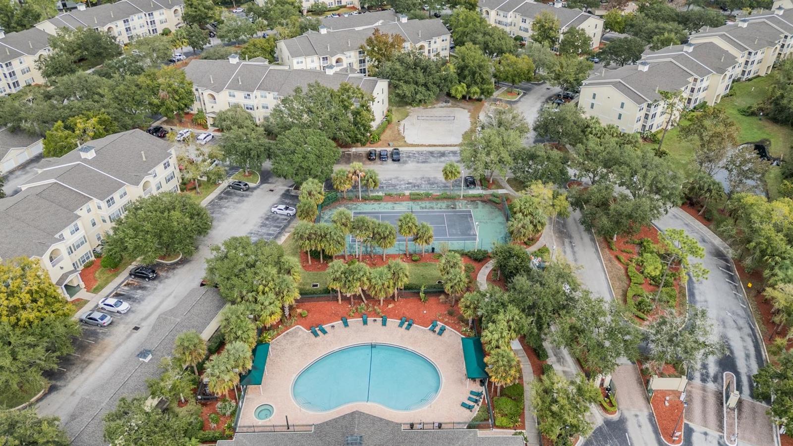 Image 27 of 33 For 18119 Bridle Club Drive