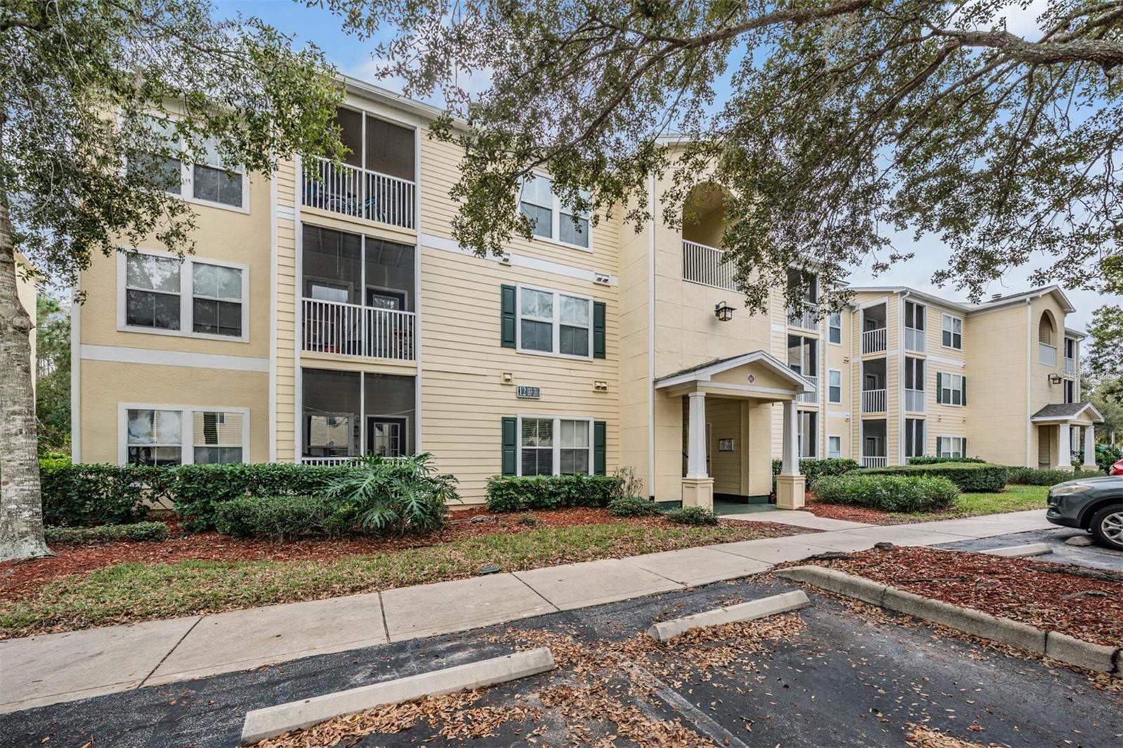 Image 30 of 33 For 18119 Bridle Club Drive