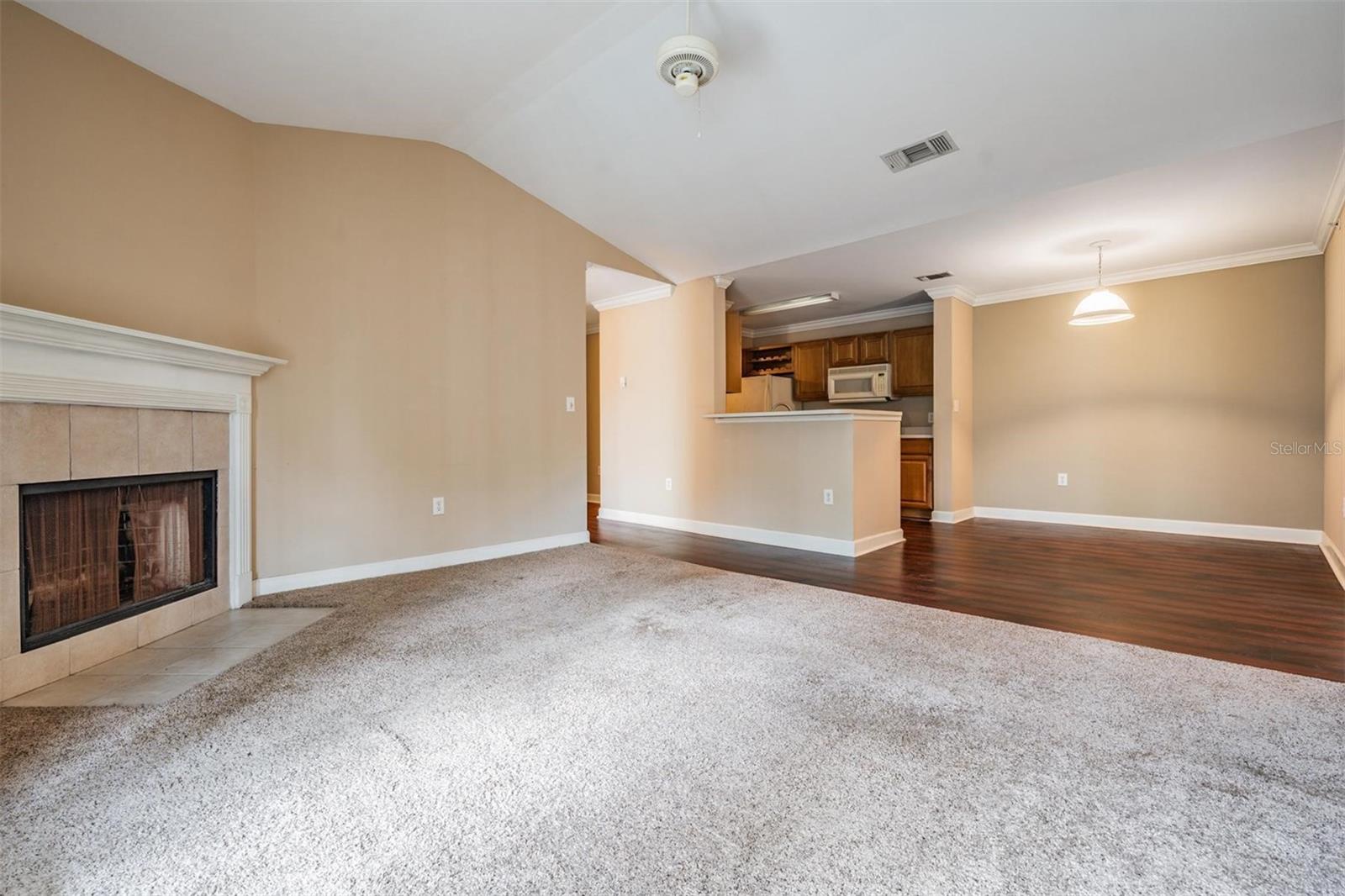 Image 5 of 33 For 18119 Bridle Club Drive