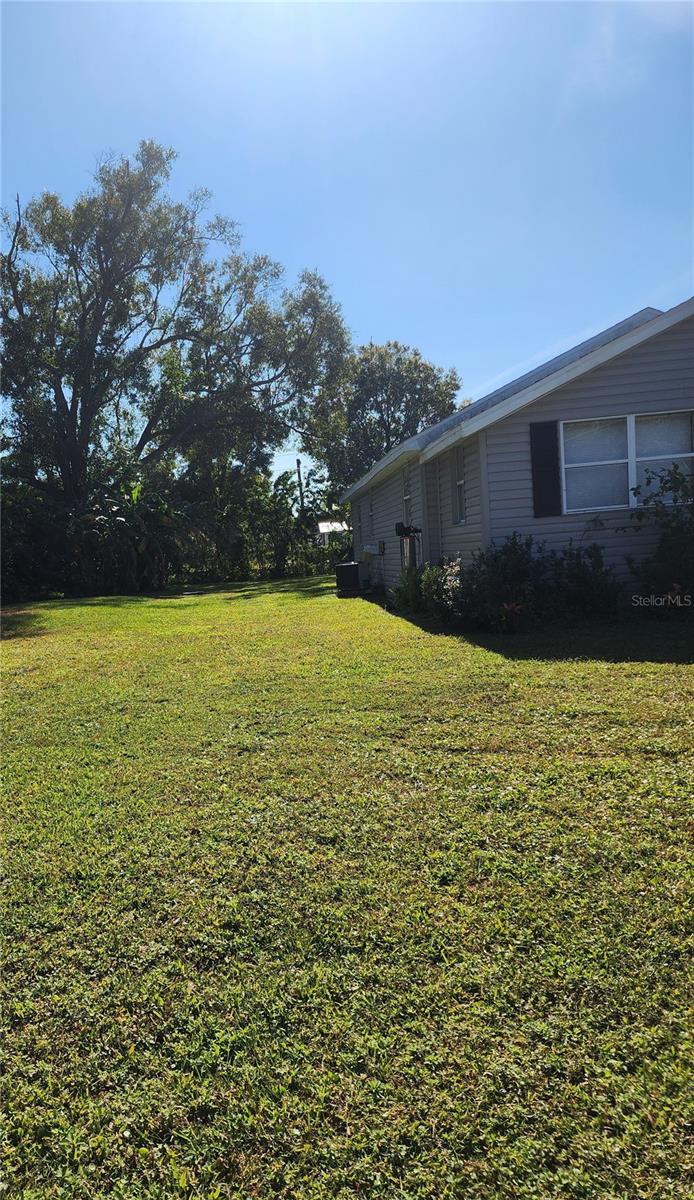 Image 11 of 13 For 2439 Lakeview Street