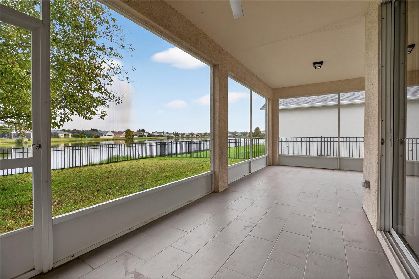 Image 25 of 41 For 7170 50th Avenue Circle E