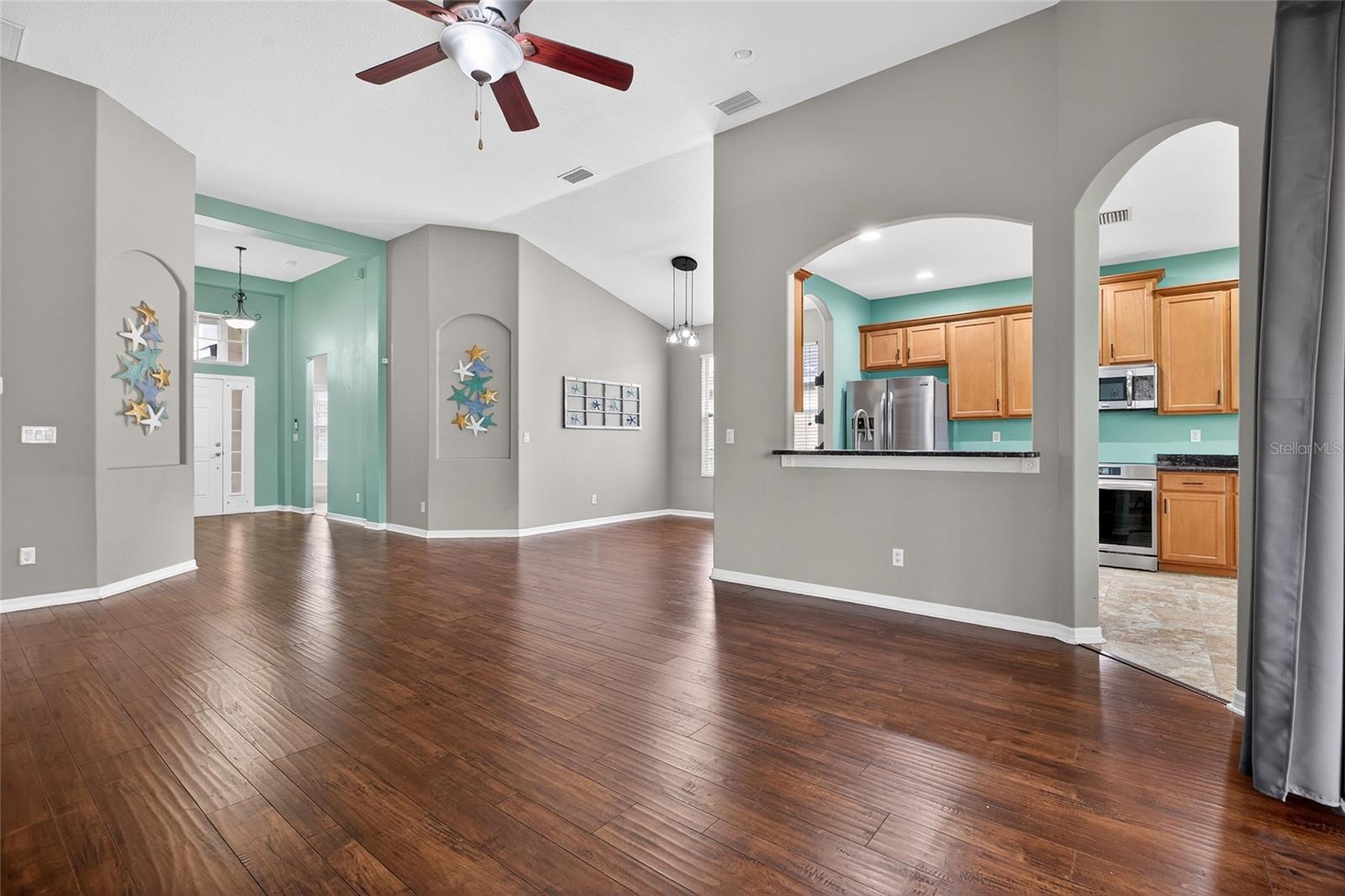 Image 8 of 41 For 7170 50th Avenue Circle E