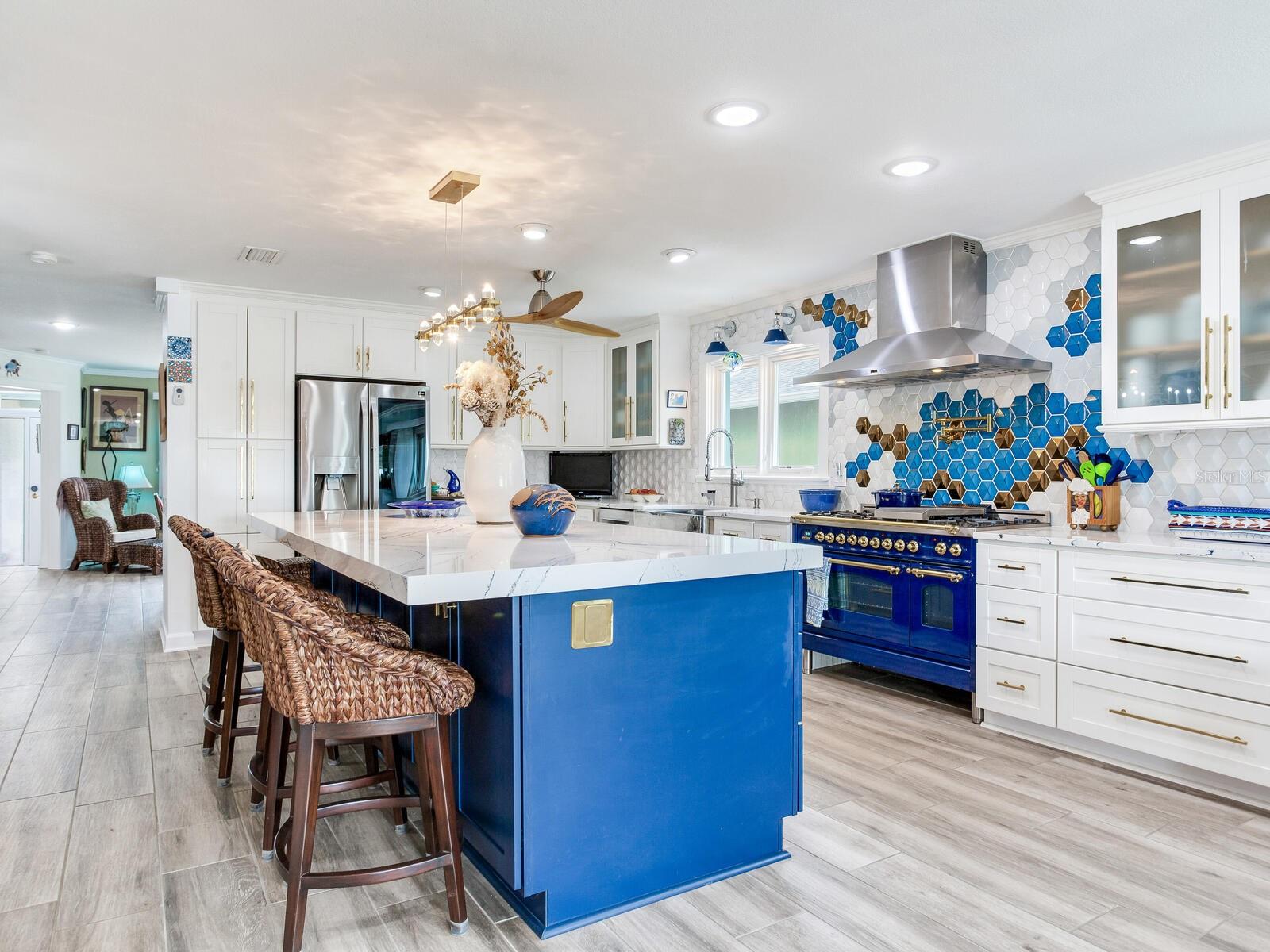 Image 16 of 97 For 511 161st Avenue