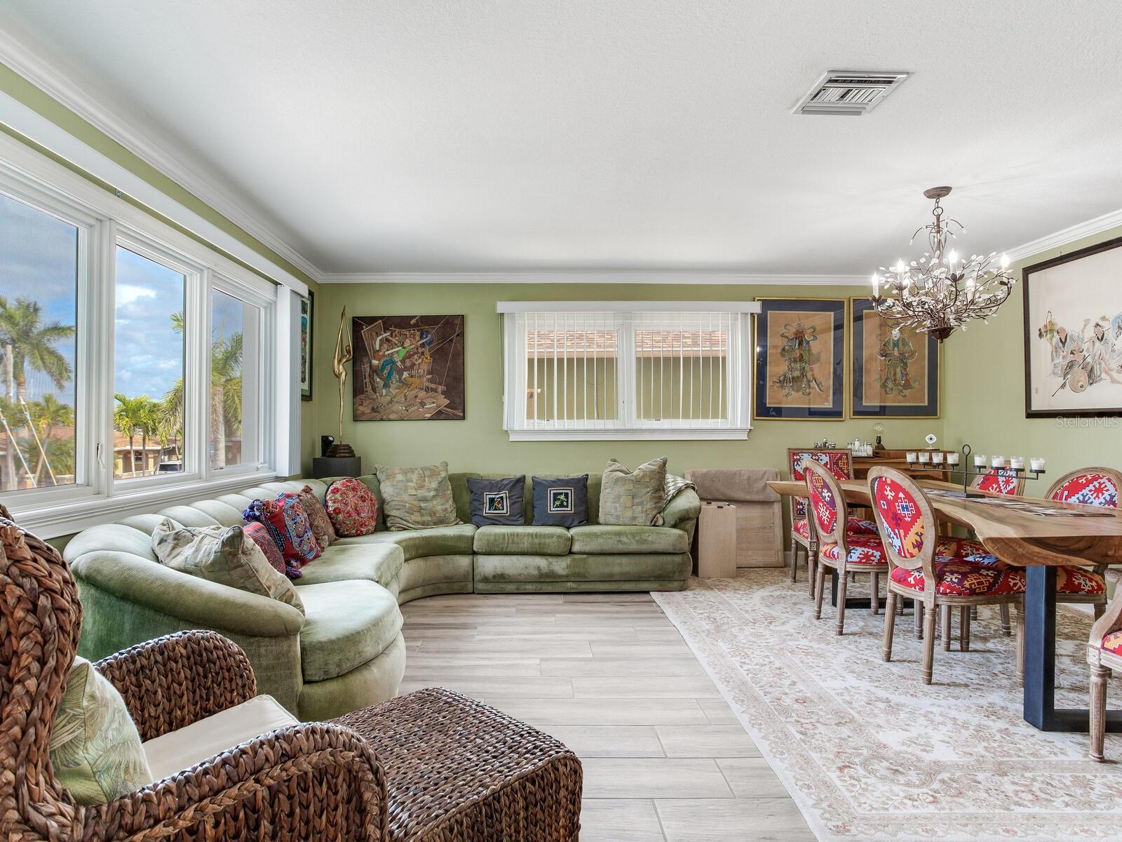 Image 26 of 97 For 511 161st Avenue