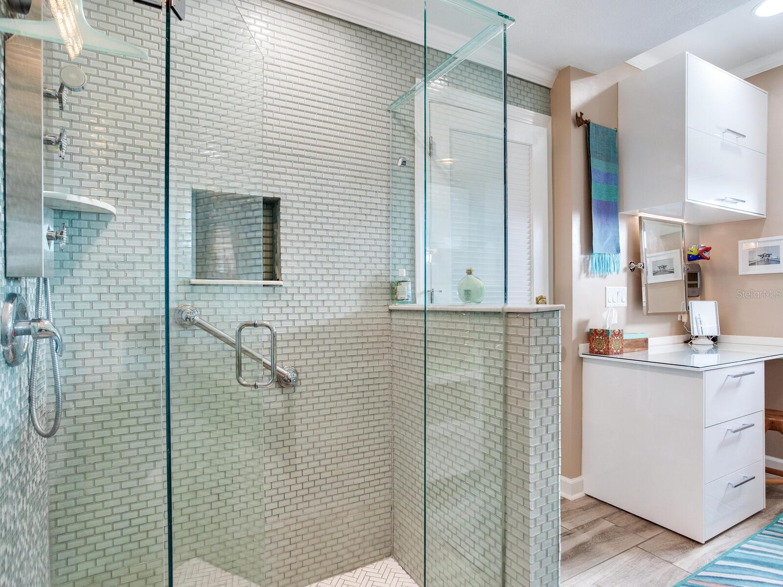 Image 49 of 97 For 511 161st Avenue