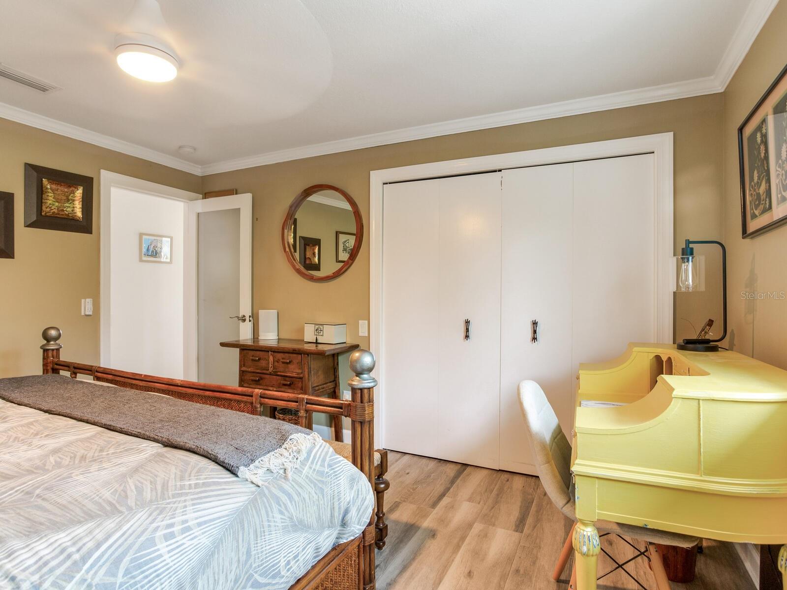 Image 54 of 97 For 511 161st Avenue