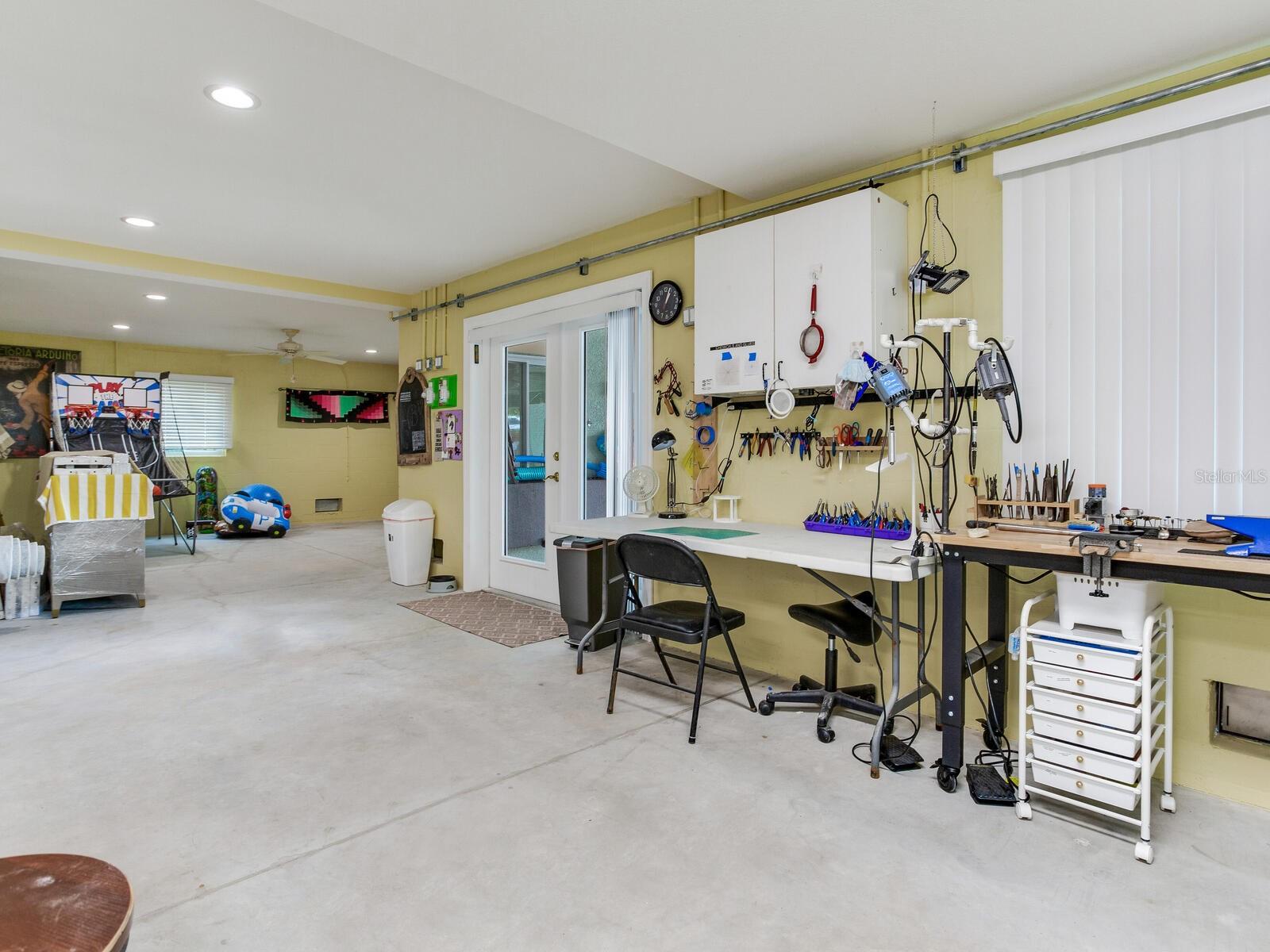 Image 69 of 97 For 511 161st Avenue