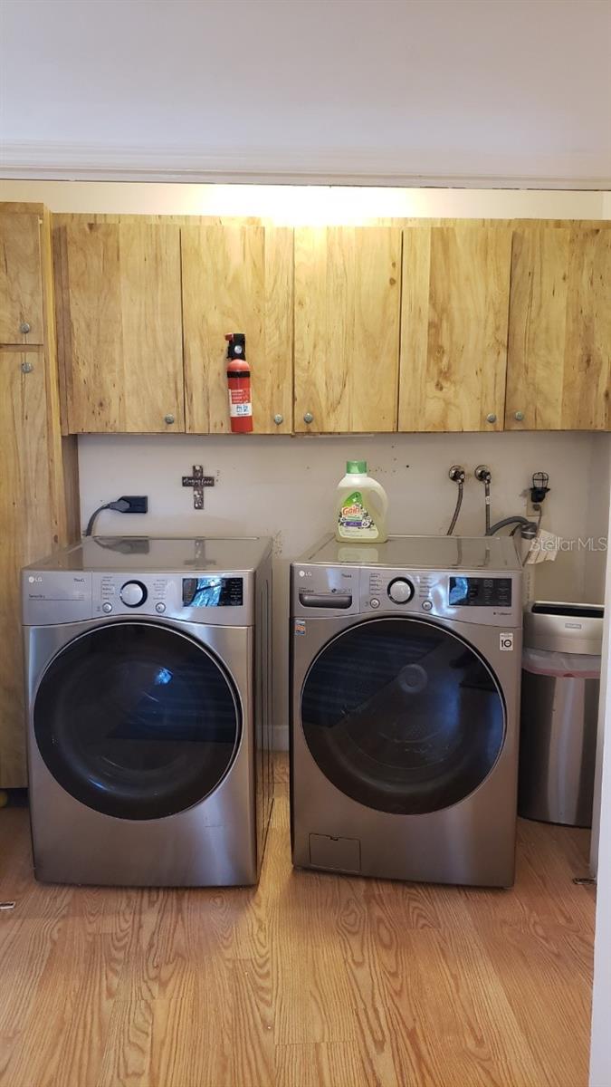 Image 15 of 27 For 7607 Tall Tree Court