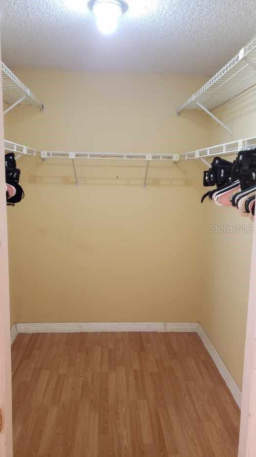 Image 24 of 27 For 7607 Tall Tree Court