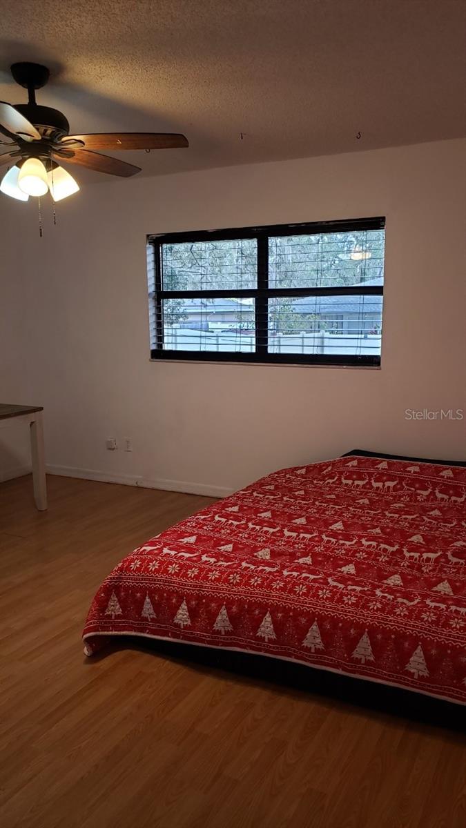 Image 25 of 27 For 7607 Tall Tree Court