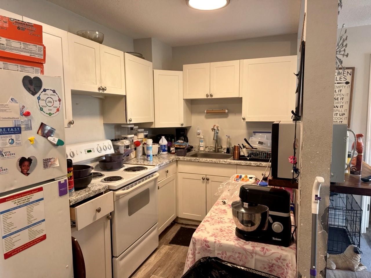 Image 3 of 5 For 1630 Newark Street S