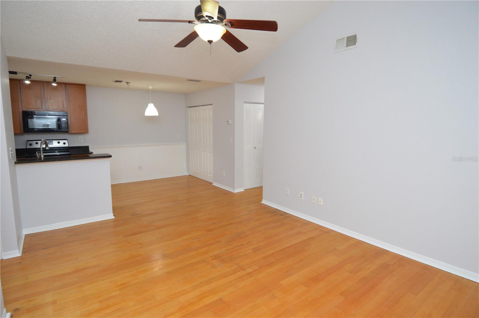 Image 12 of 95 For 10263 Gandy Boulevard N 1916