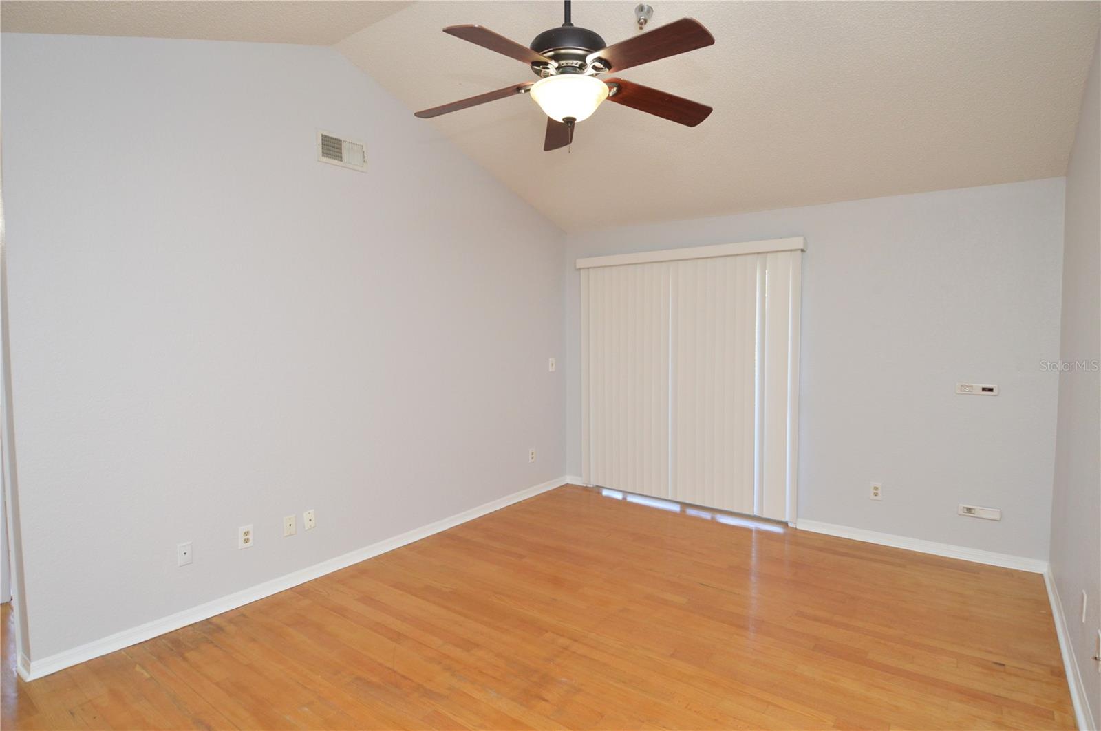 Image 21 of 95 For 10263 Gandy Boulevard N 1916