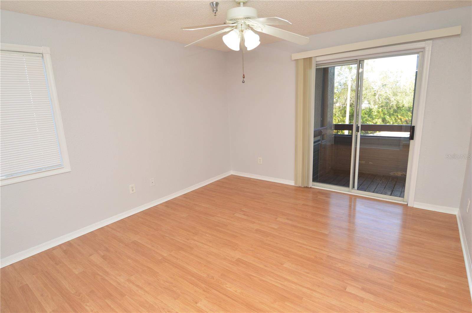 Image 32 of 95 For 10263 Gandy Boulevard N 1916