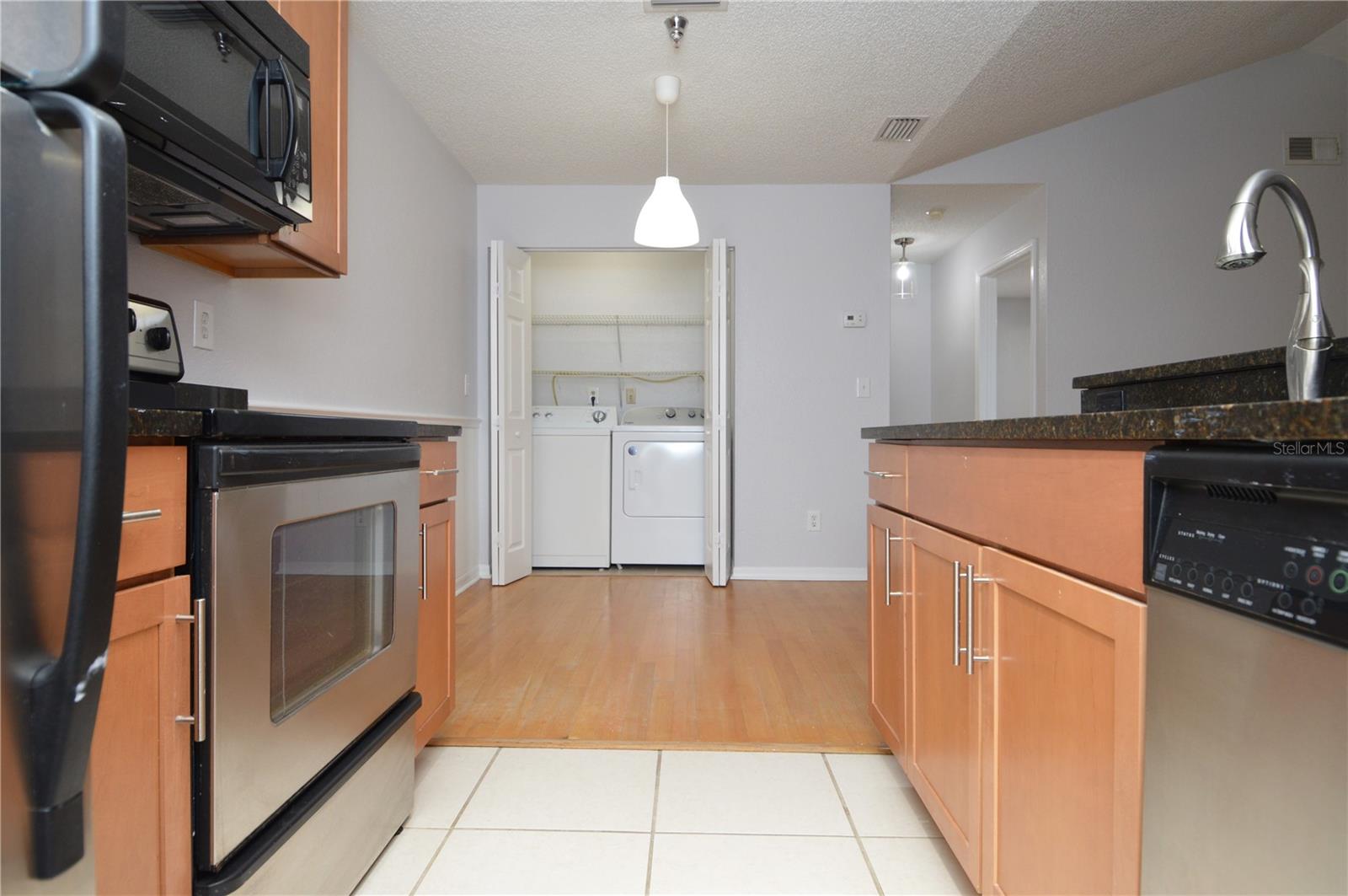 Image 8 of 95 For 10263 Gandy Boulevard N 1916