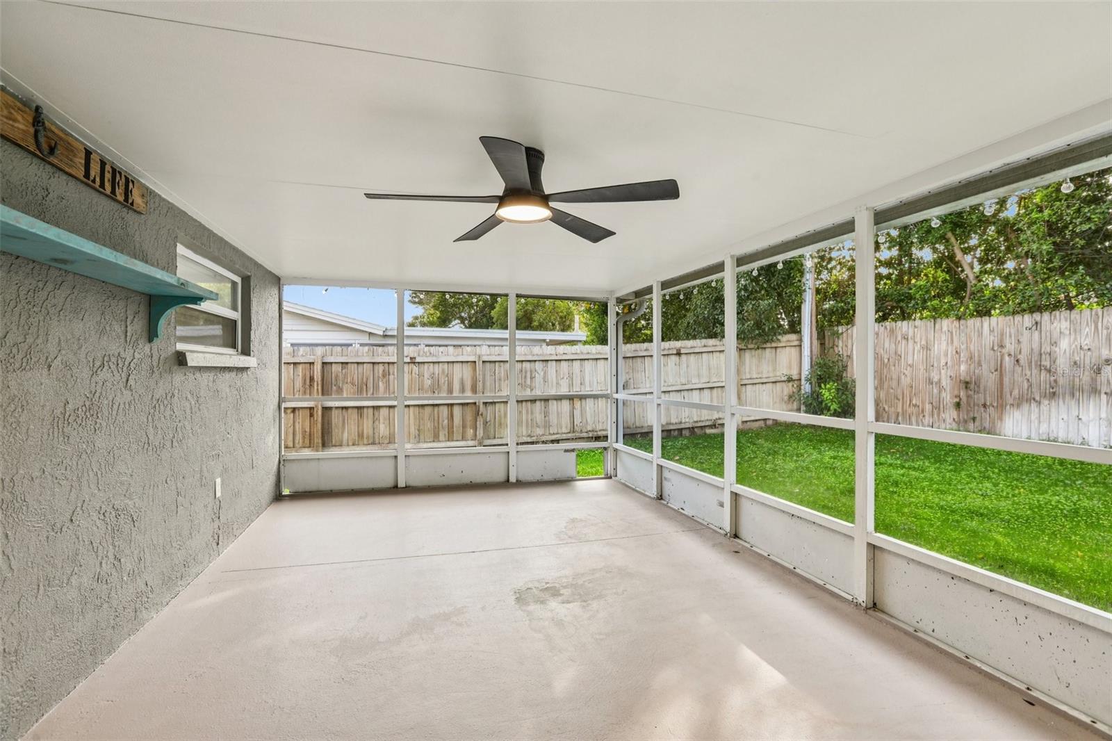 Image 22 of 33 For 3111 Finch Drive