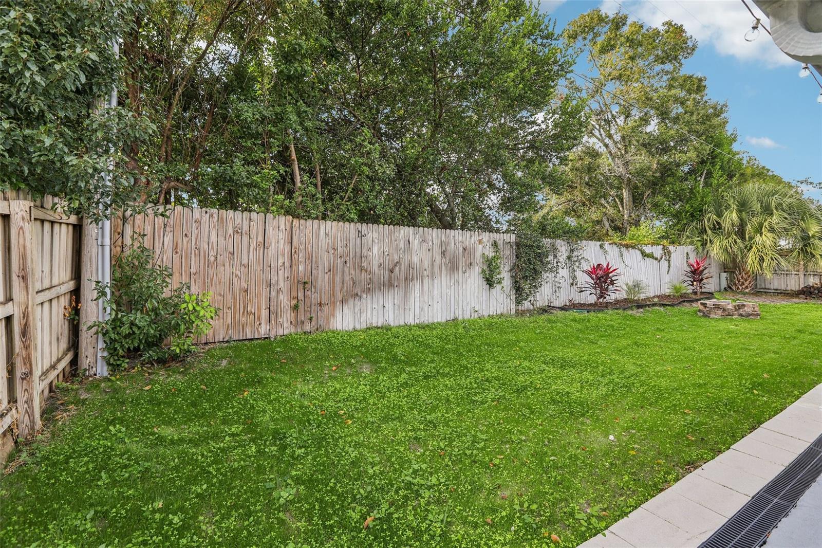 Image 26 of 33 For 3111 Finch Drive