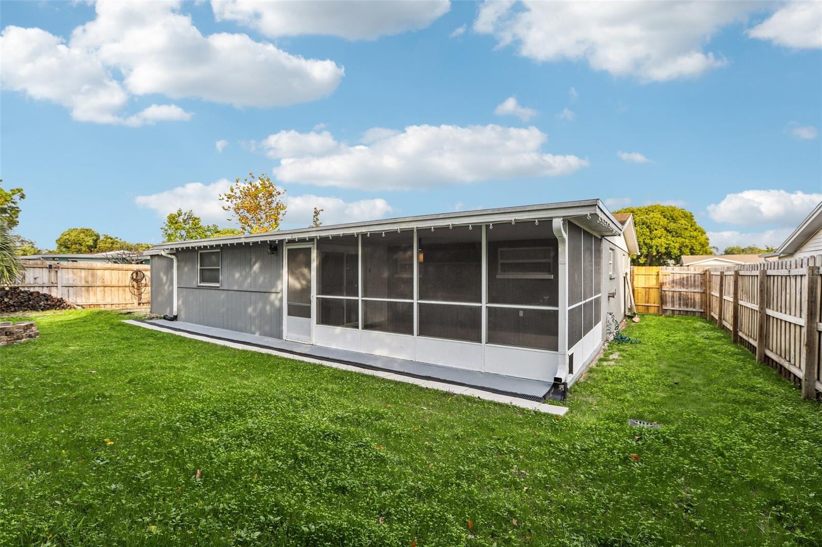 Image 27 of 33 For 3111 Finch Drive