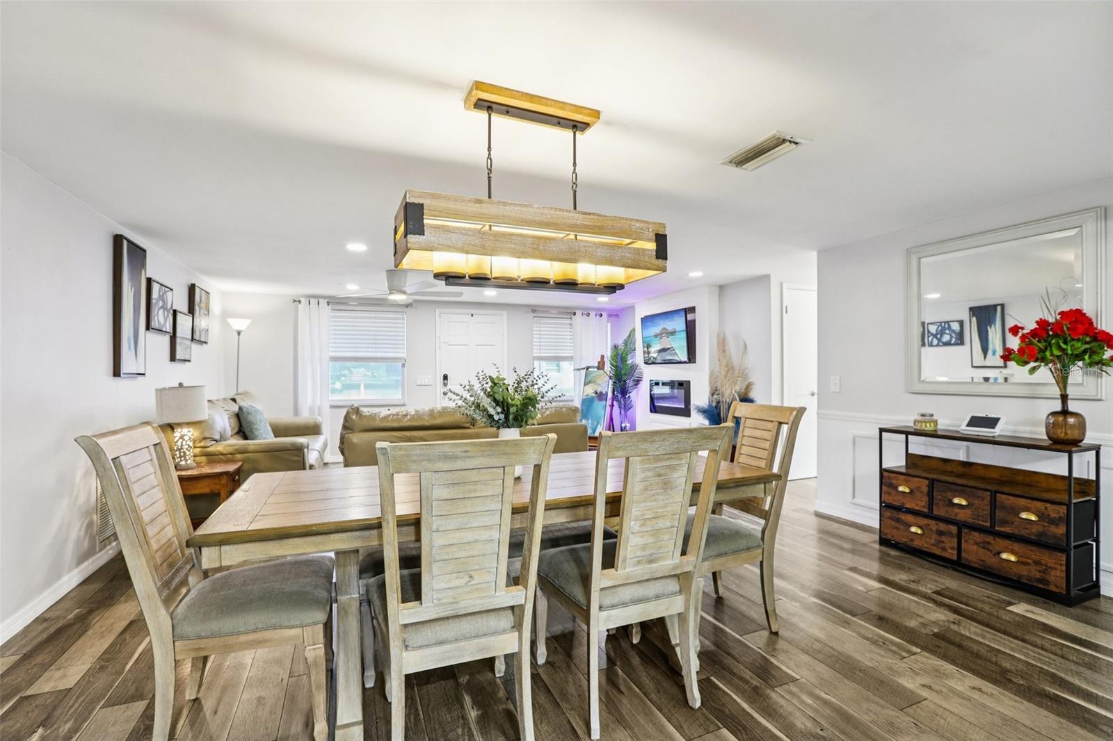 Image 7 of 33 For 3111 Finch Drive