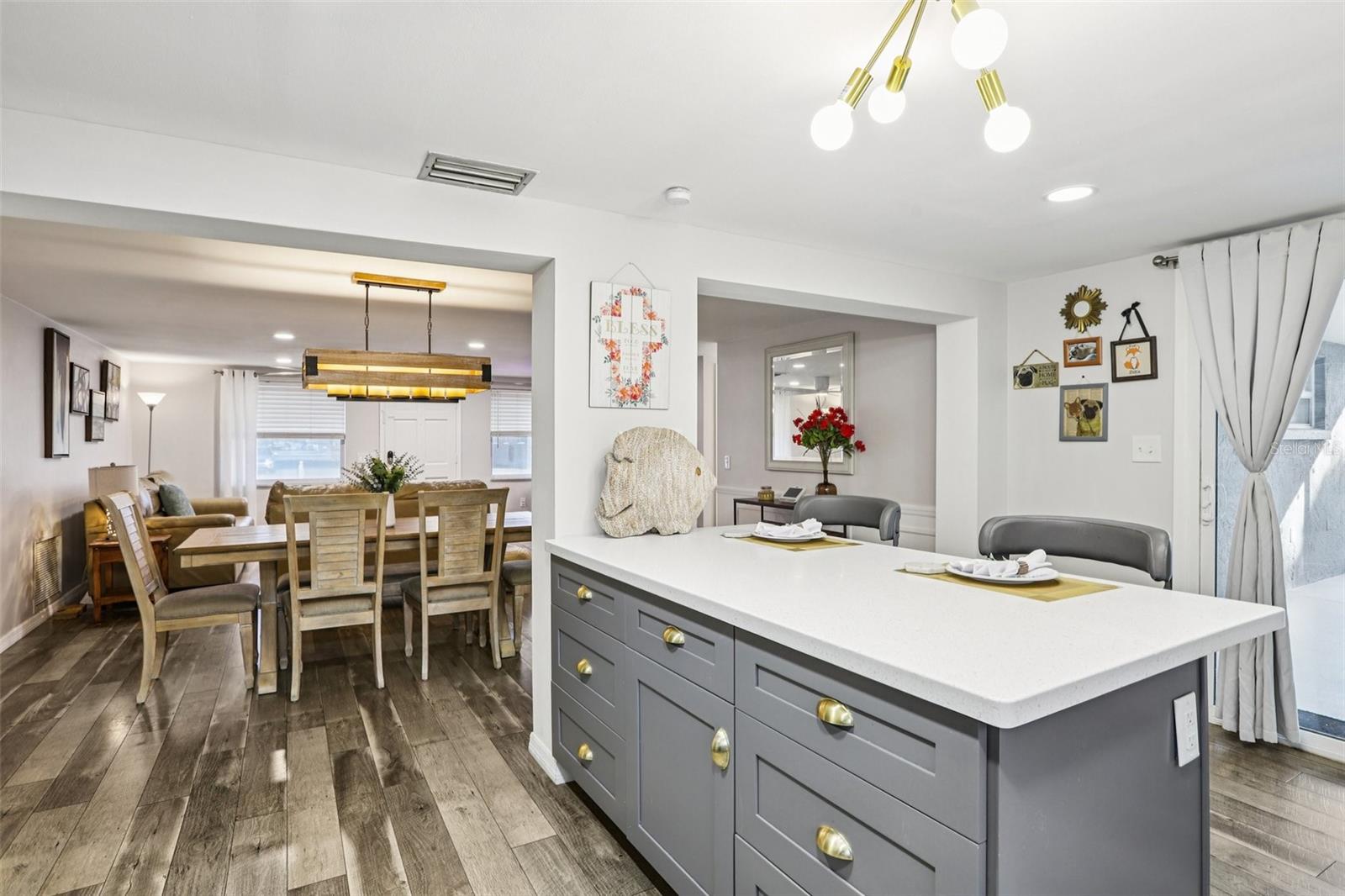 Image 9 of 33 For 3111 Finch Drive