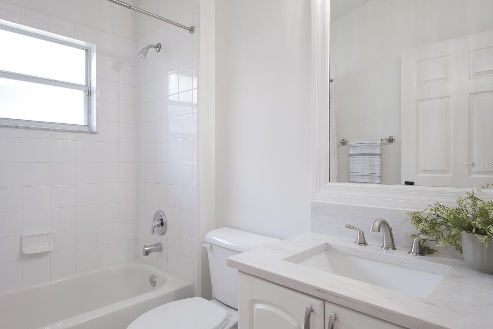 Image 44 of 67 For 527 Bridle Path Way