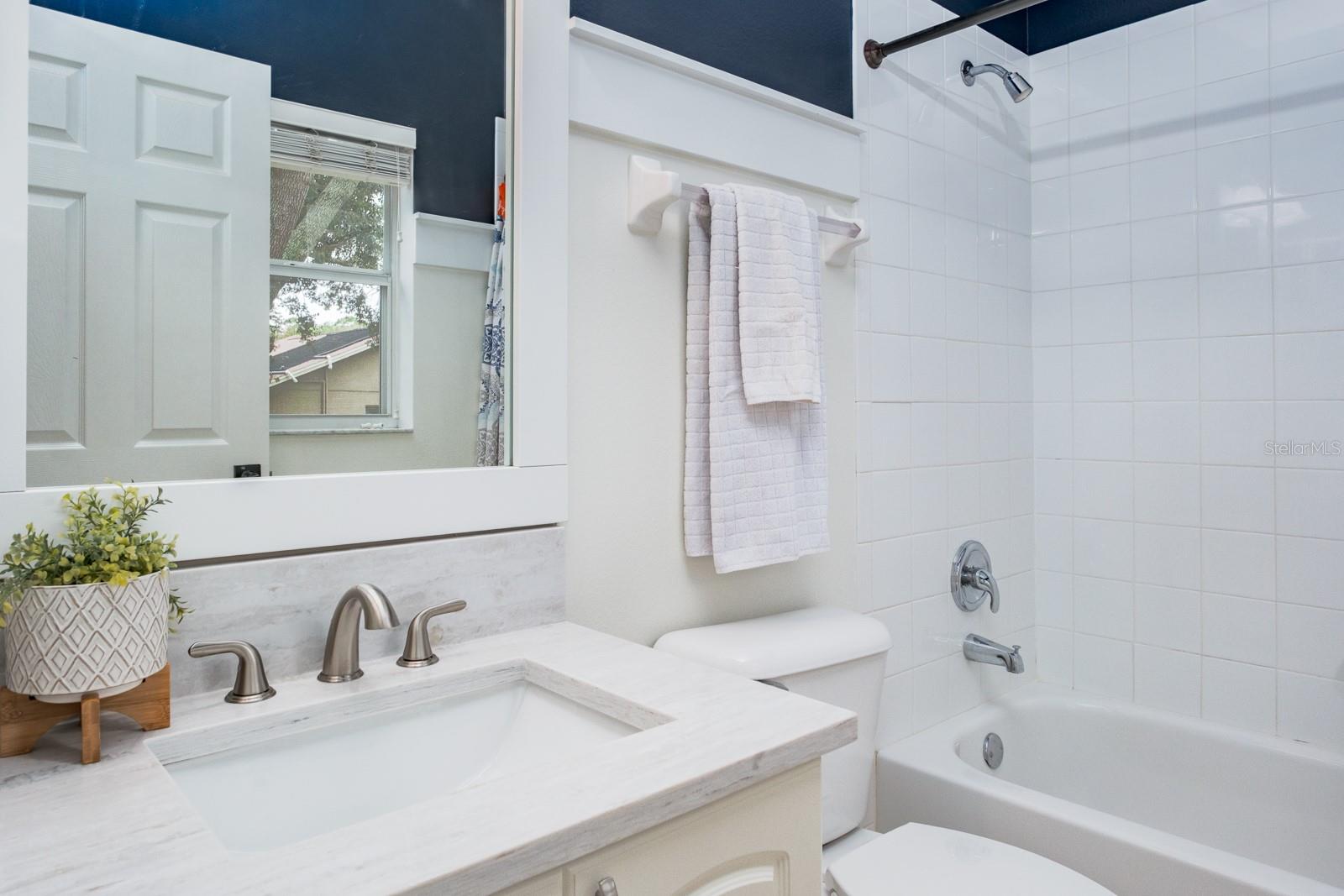 Image 49 of 67 For 527 Bridle Path Way