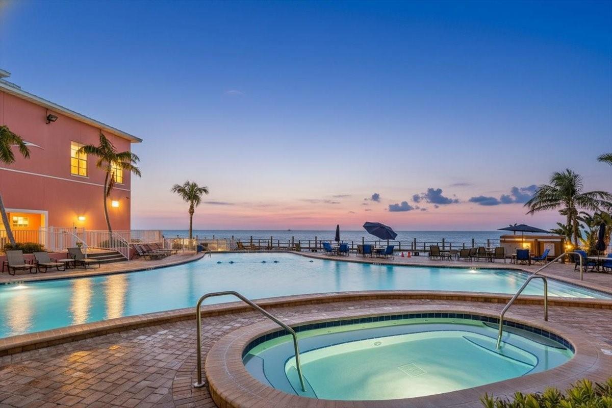 Image 26 of 37 For 101 Pompano Drive Se C