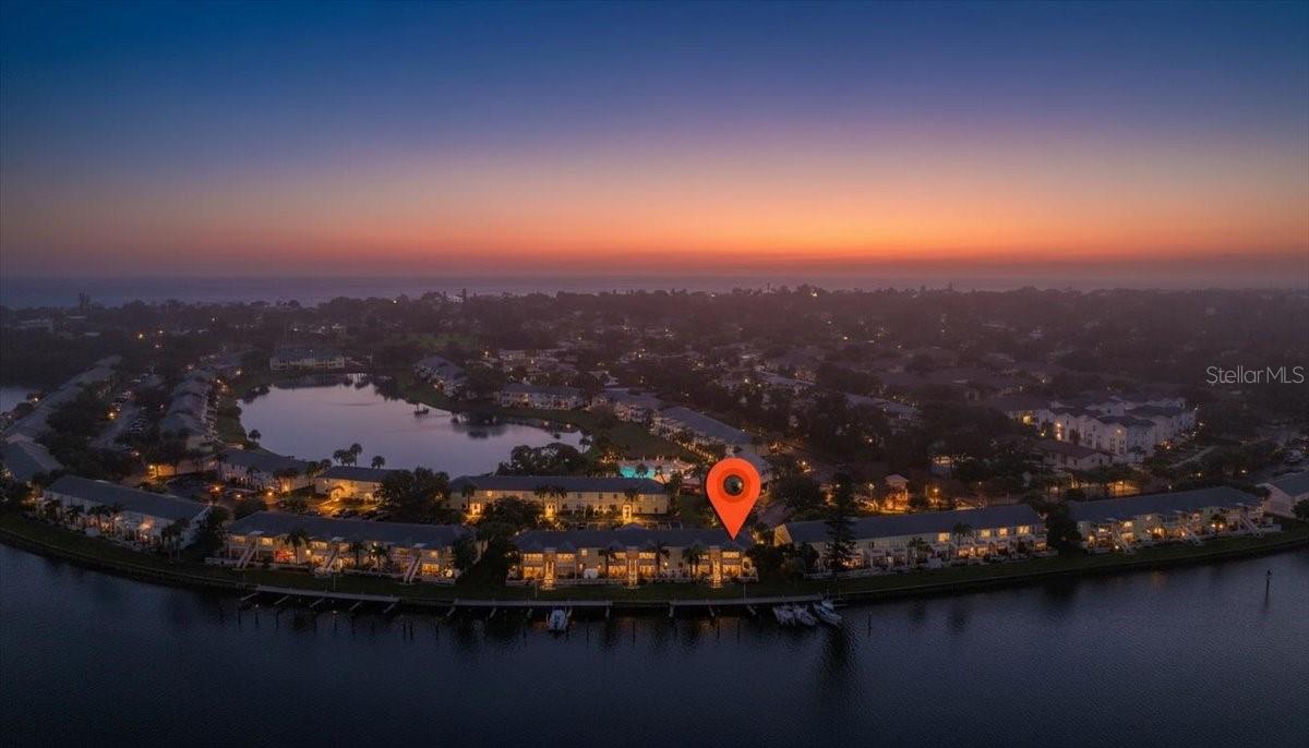 Image 35 of 37 For 101 Pompano Drive Se C