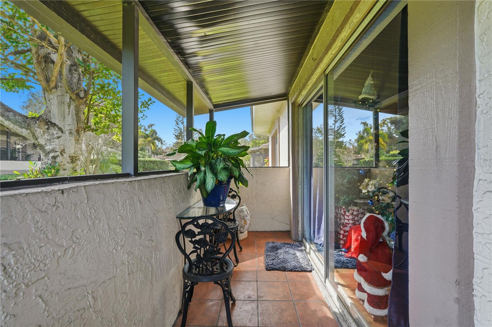 Image 16 of 25 For 1851 Bough Avenue A