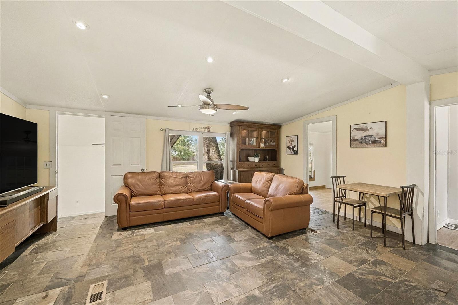 Image 11 of 32 For 5601 Joyce Sheffield Lane