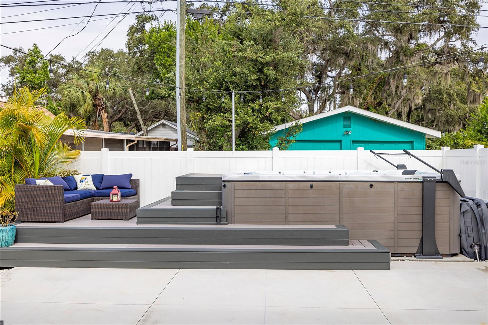 Image 31 of 60 For 416 Indiana Avenue