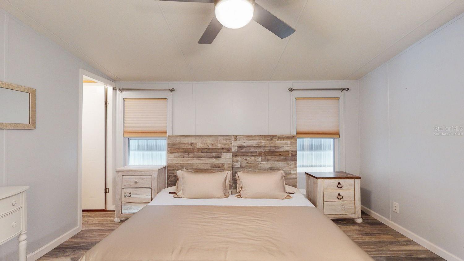 Image 20 of 53 For 10728 Poplar Street Ne 72