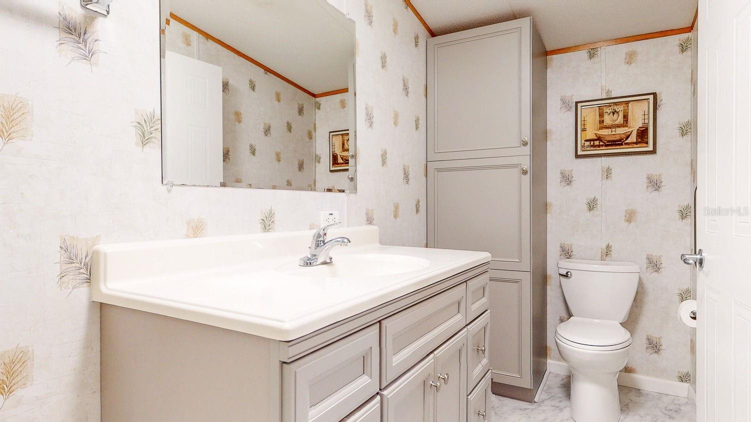 Image 22 of 53 For 10728 Poplar Street Ne 72