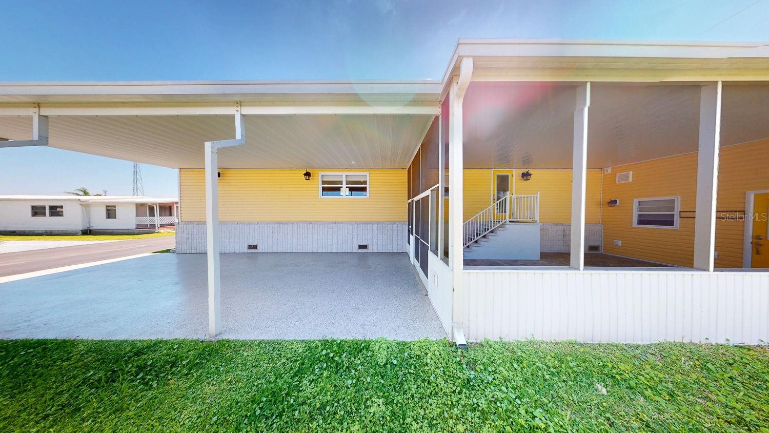 Image 3 of 53 For 10728 Poplar Street Ne 72