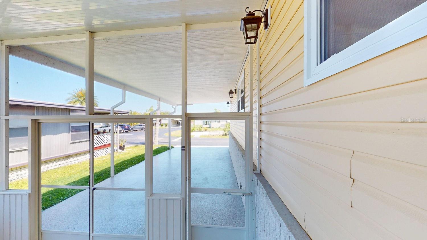 Image 36 of 53 For 10728 Poplar Street Ne 72