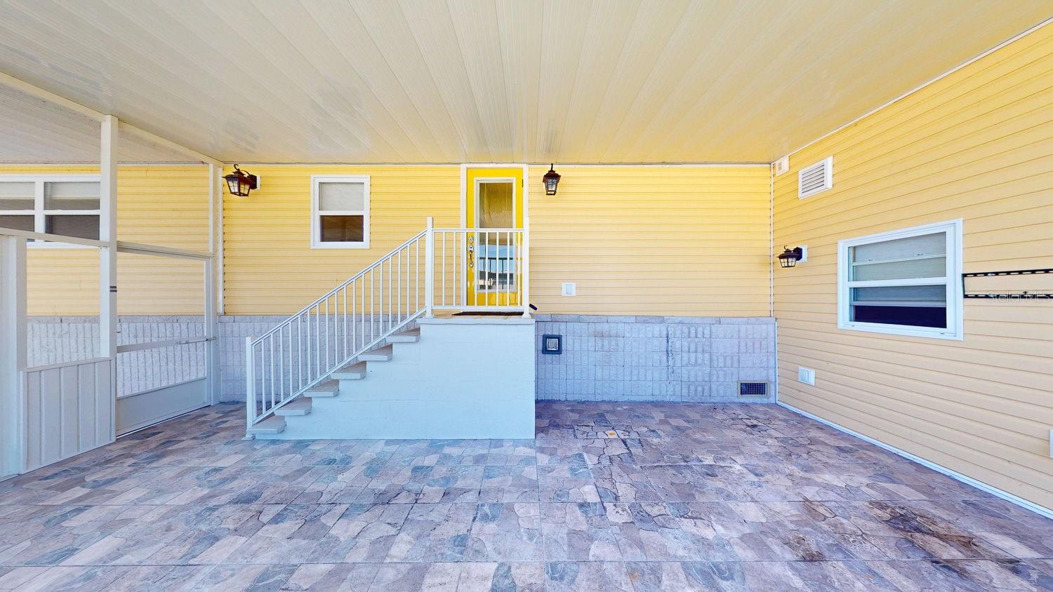 Image 4 of 53 For 10728 Poplar Street Ne 72