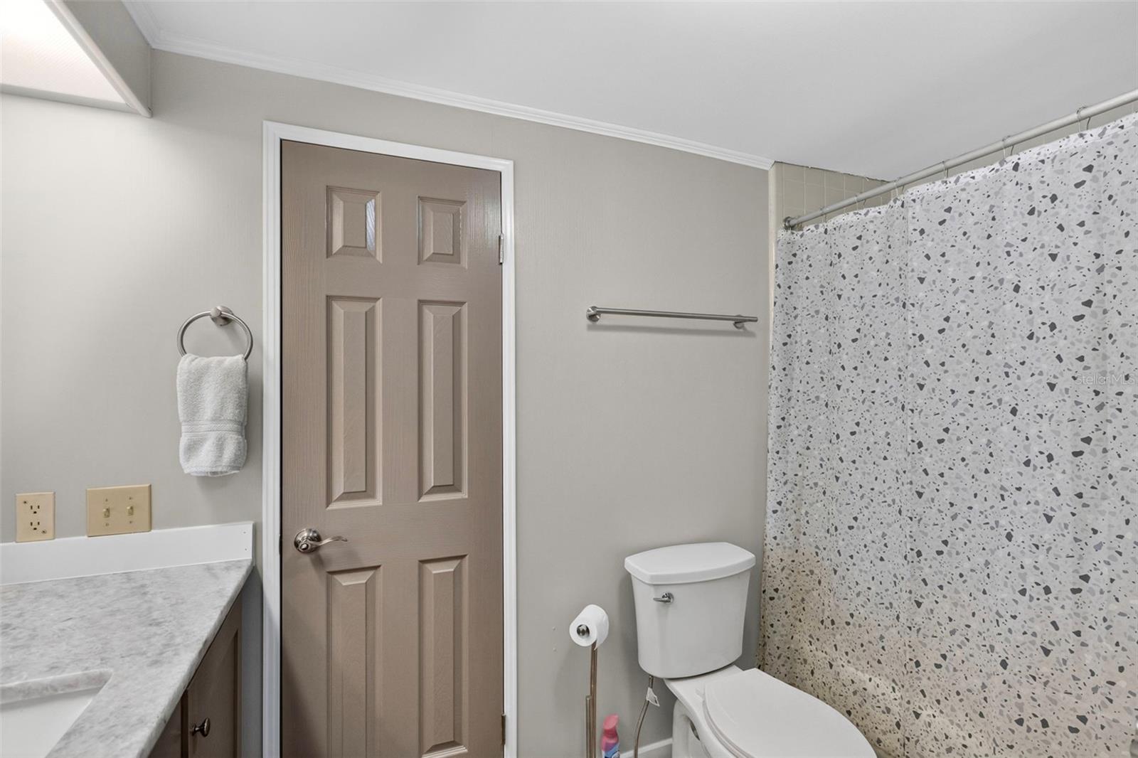 Image 25 of 76 For 402 Tequila