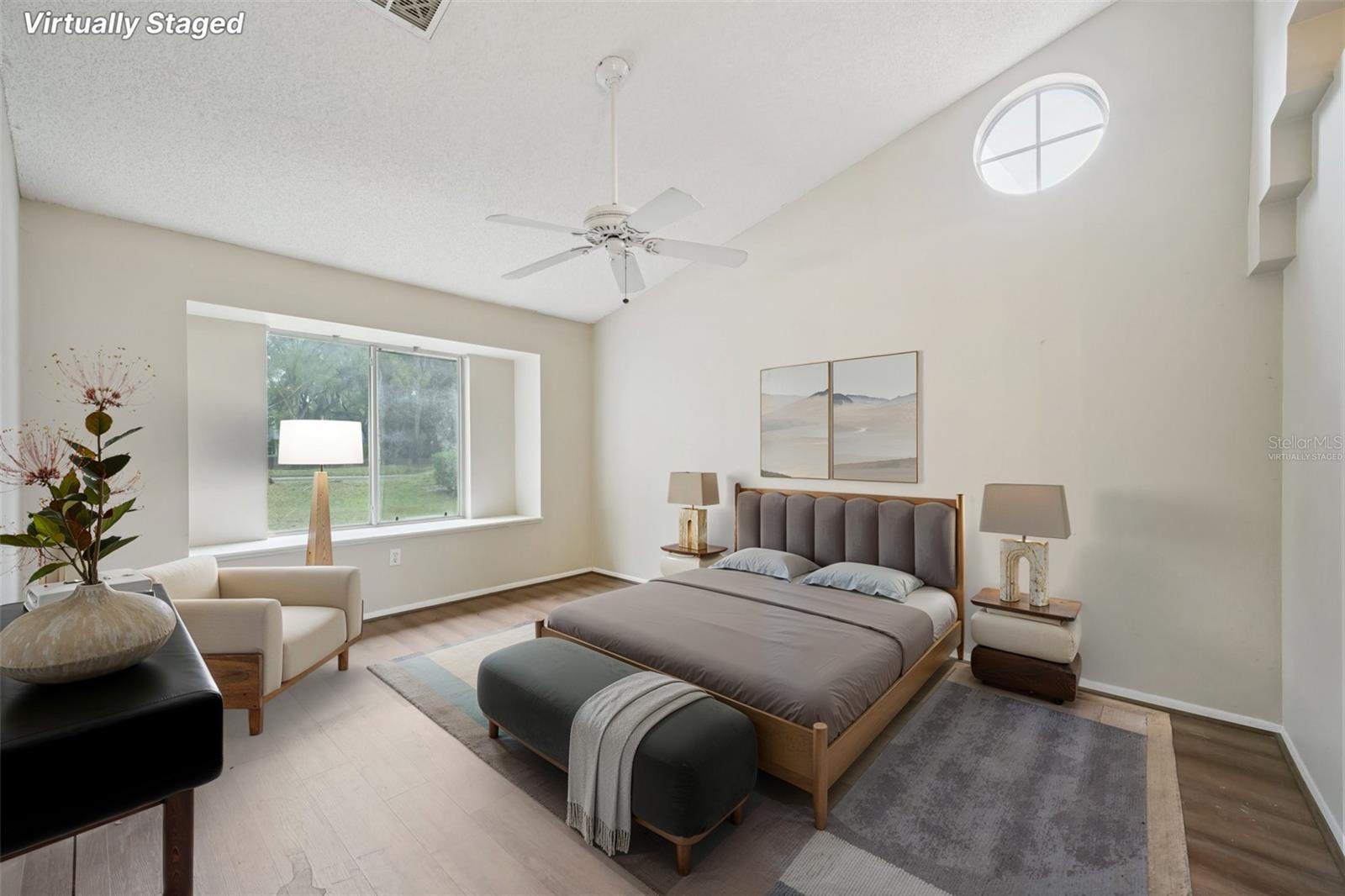 Image 17 of 33 For 3404 Silverstone Court E