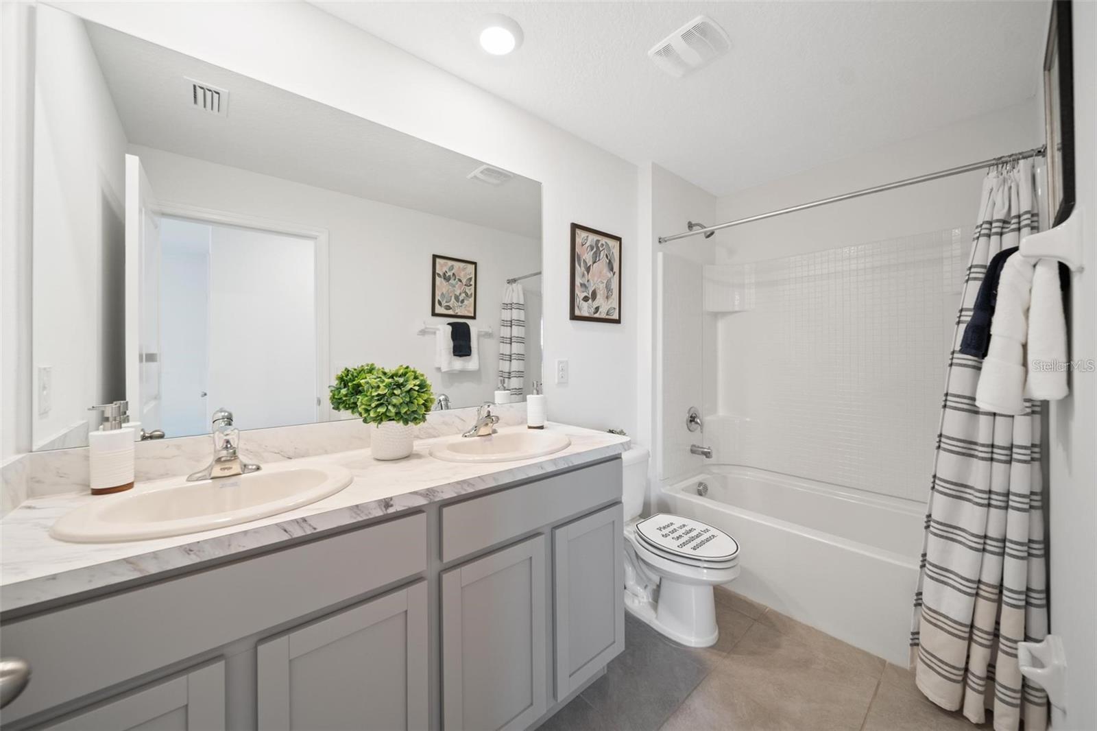 Image 8 of 13 For 16716 Glacier Bay Loop