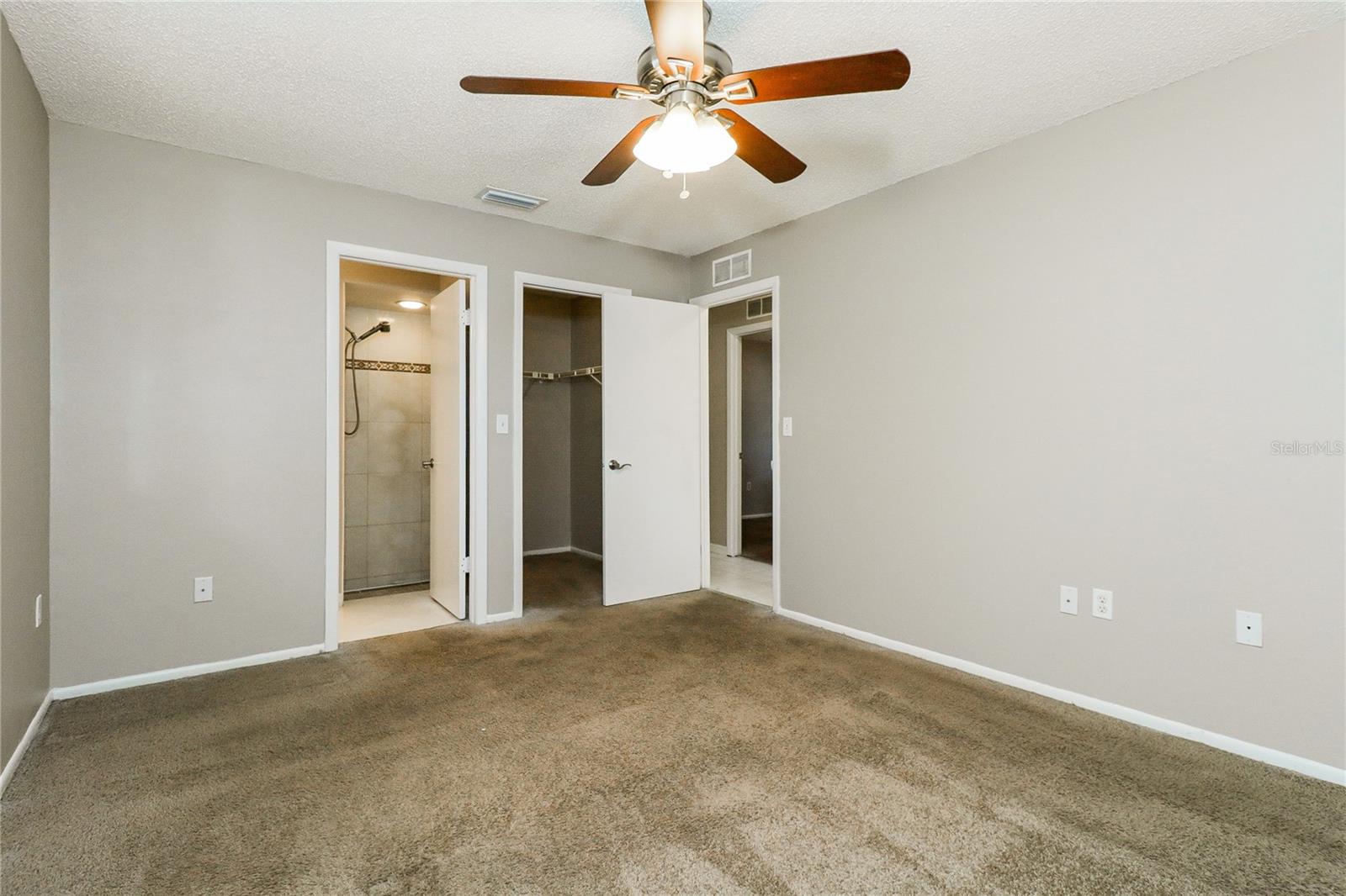 Image 11 of 16 For 239 Myrtle Court