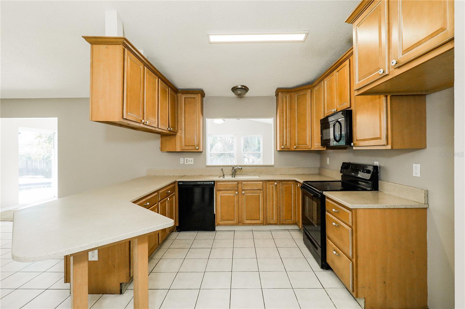 Image 7 of 16 For 239 Myrtle Court