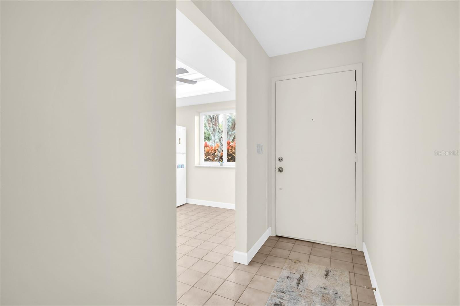 Image 5 of 52 For 899 Cleland Court A