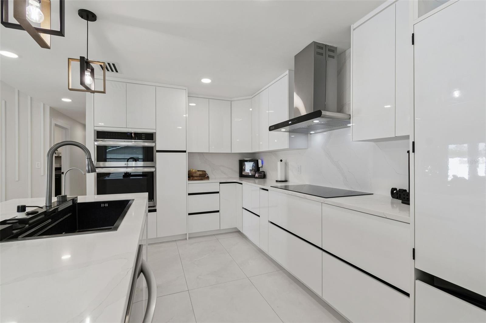 Image 20 of 59 For 7853 Sundown Drive