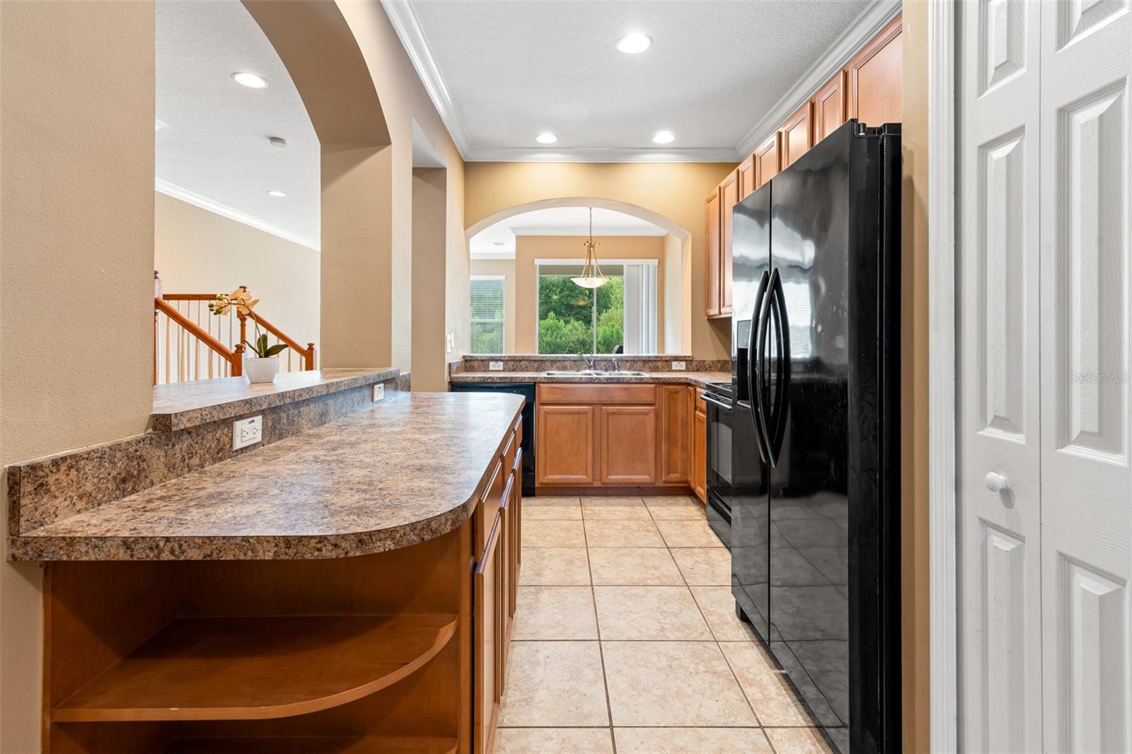 Image 13 of 41 For 2052 Park Crescent Drive