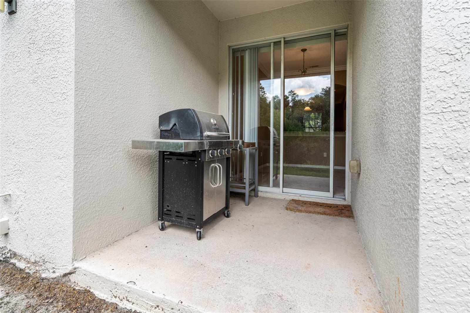 Image 24 of 41 For 2052 Park Crescent Drive