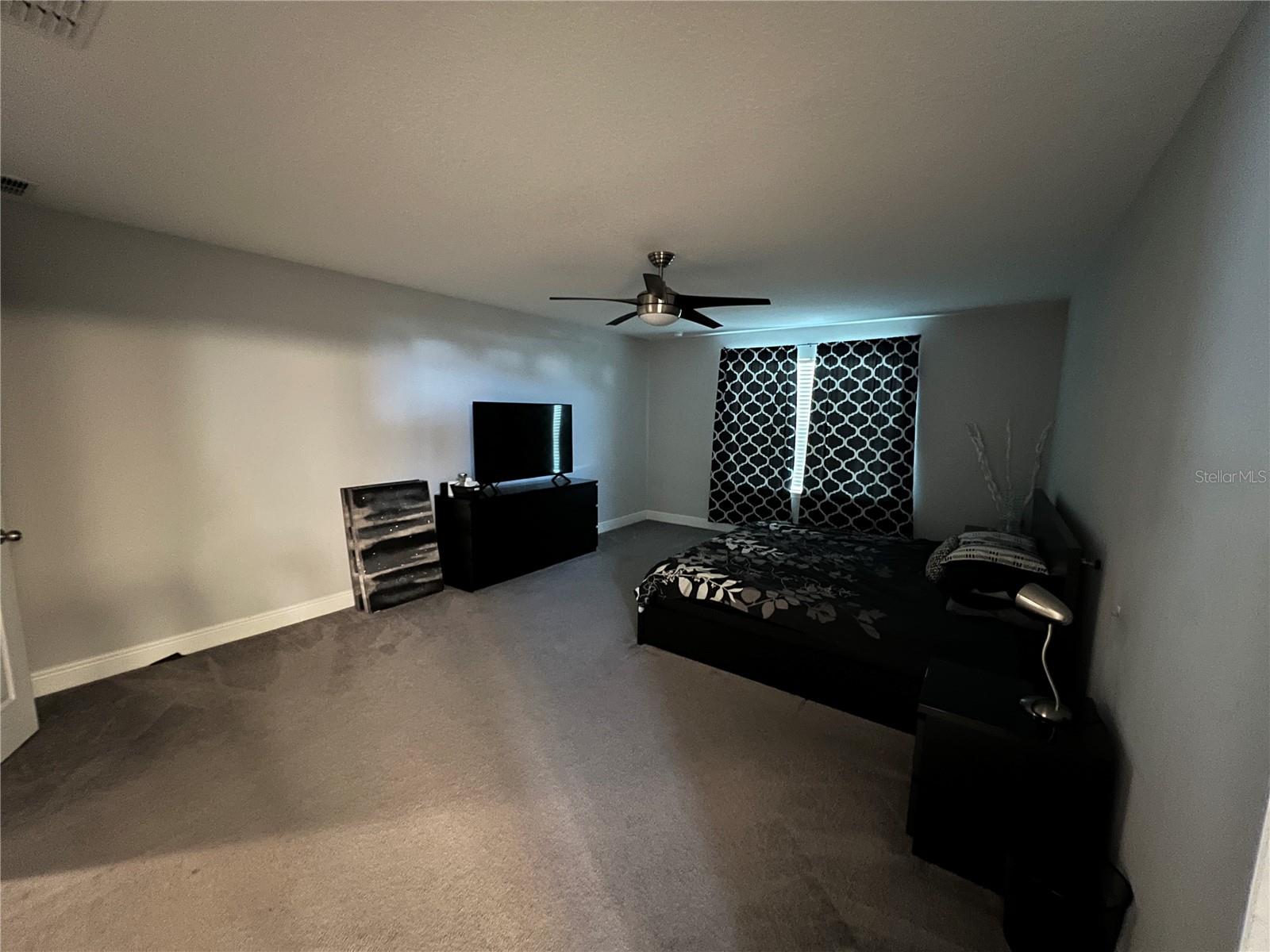 Image 31 of 38 For 5240 Landmark Drive