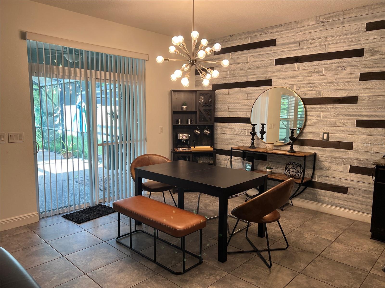 Image 7 of 38 For 5240 Landmark Drive