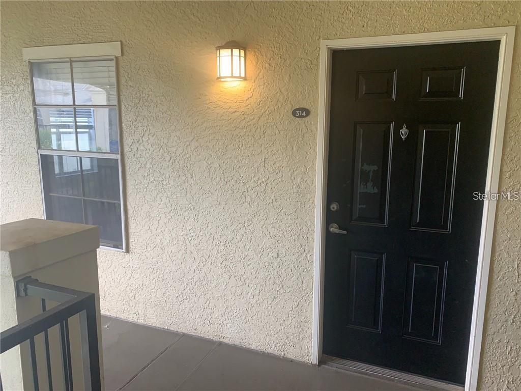 Image 9 of 18 For 14901 Arbor Springs Circle 314