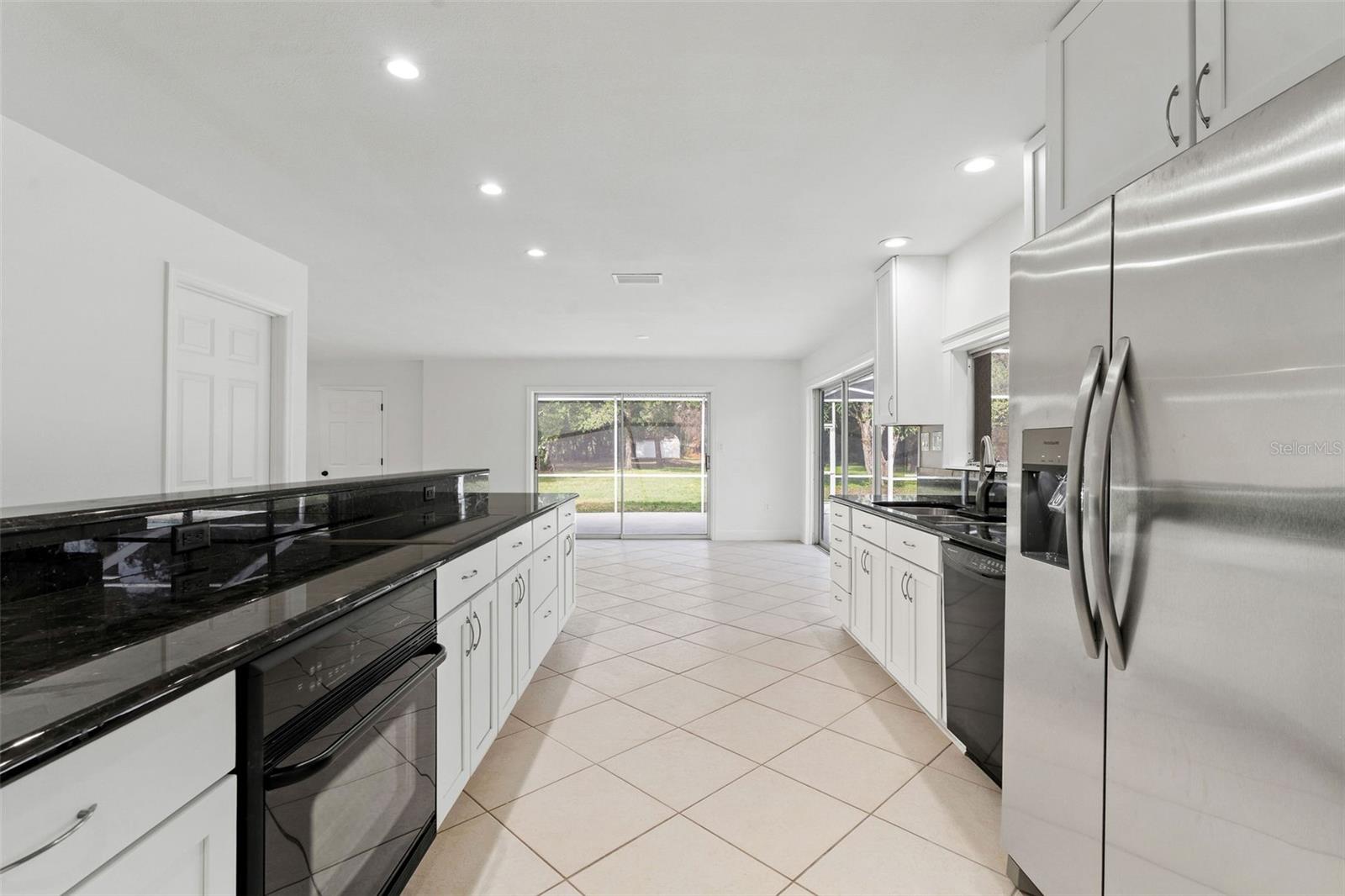 Image 13 of 53 For 1106 Hummingbird Lane