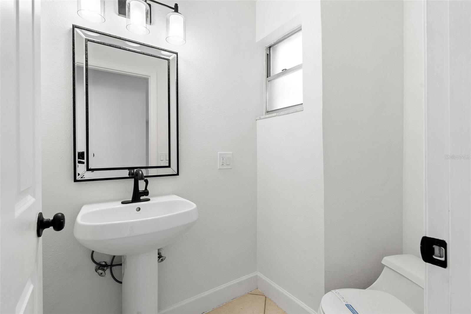 Image 29 of 53 For 1106 Hummingbird Lane